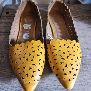 Mustard Yellow flats 11 W